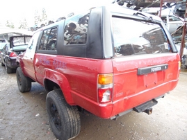 1986 TOYOTA 4RUNNER SR5 RED 2.4L MT 4WD Z17695